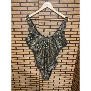 Simply Fit Black And Gold One‎ Piece Swimsuit Size 2X
